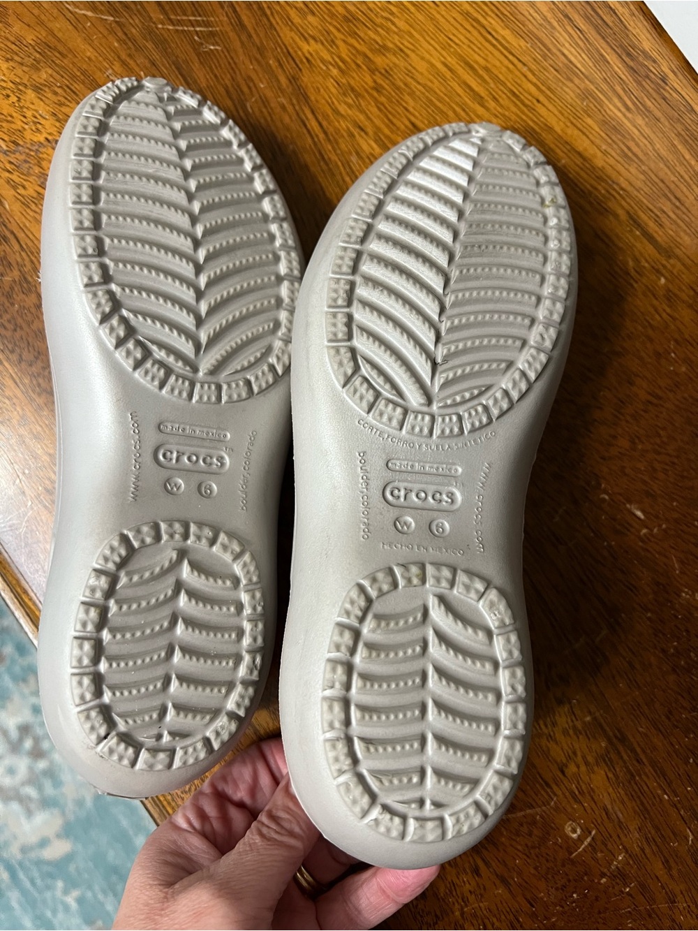 CROCS Women’s Light silver Slip-On Ballet Flats - Picture 2 of 4